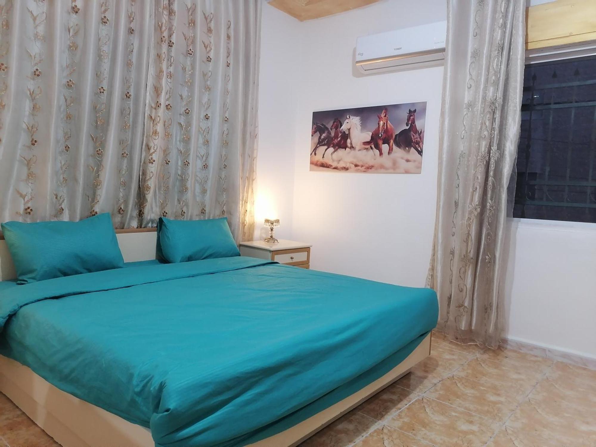 Yaso Roof & Apartments Амман Екстер'єр фото